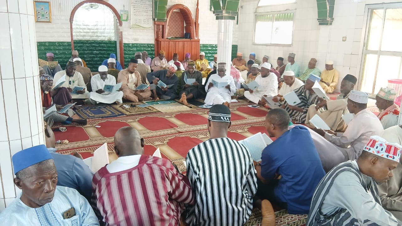 Commune de Gbessia: lecture de saint Coran pour apaiser les tensions autour de l’élection