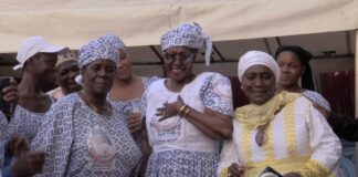 Visite de la Gouverneure à Dixinn: une femme leader salue les décisions